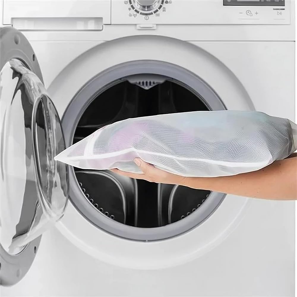 Hygienic Mesh Laundry Bag for Hand Wraps: Tangle-Free, Compact, and Durable Solution for Gym-Goers - Ultimate Cleaning and Protection for Active Lifestyles