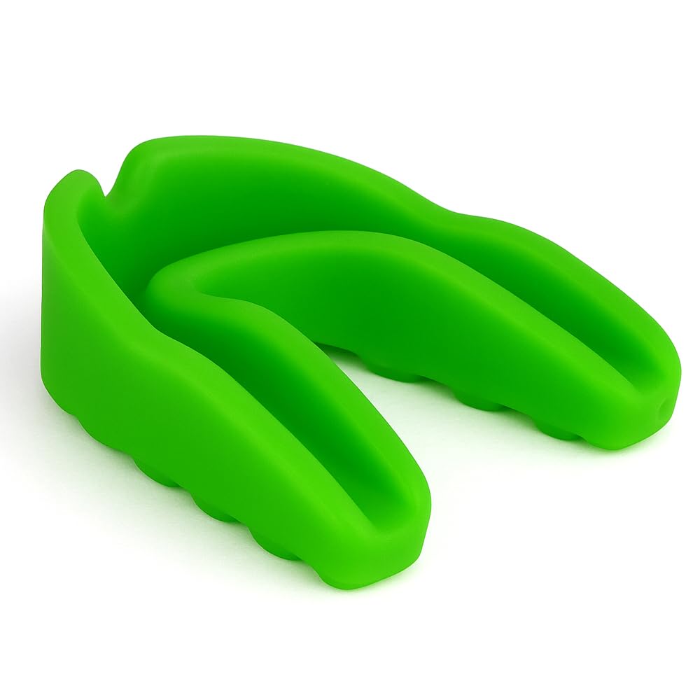 Adult Single Mouthpiece with Durable Ventilated Case - Customizable Fit, Boil and Wear Instructions, Solid Construction for Superior Protection, Green, Pack of 10