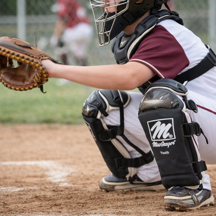 MacGregor Youth Catcher&